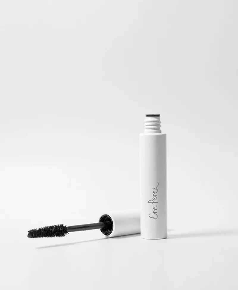 Natural Almond Mascara – Clean Volume & Length 1